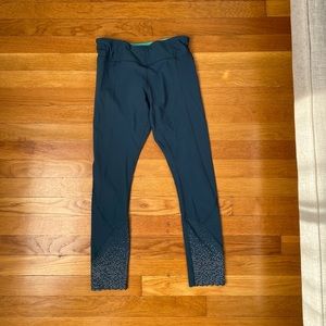 Tight stuff right Lulu Lemon